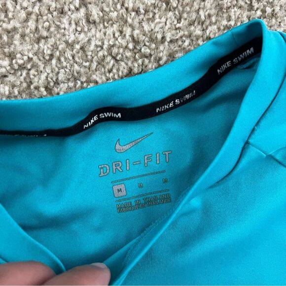 Nike Swim UPF 40 Rash guard women’s M - Picture 2 of 7